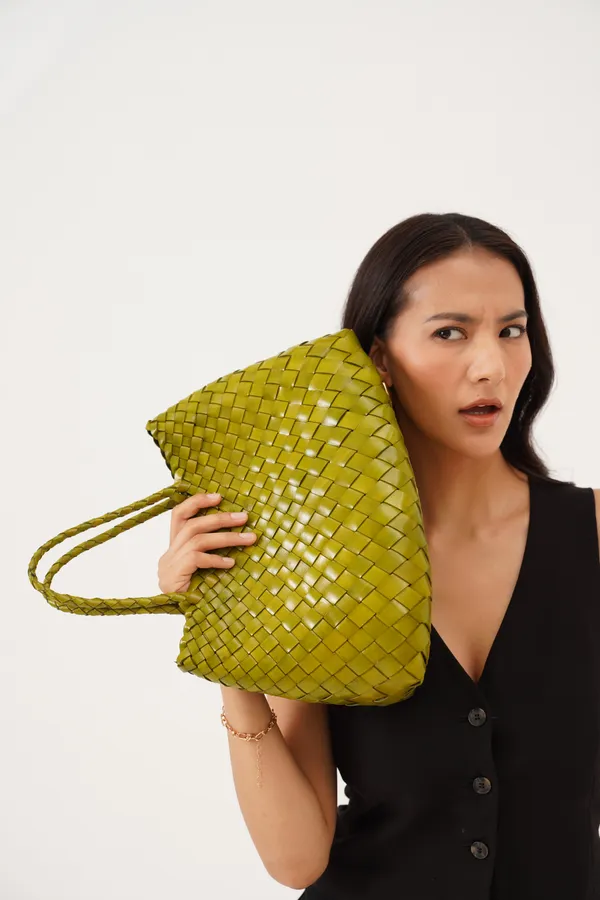 Pistachio_Green_Premium_Leather_Shoulder_Bag_For_Women