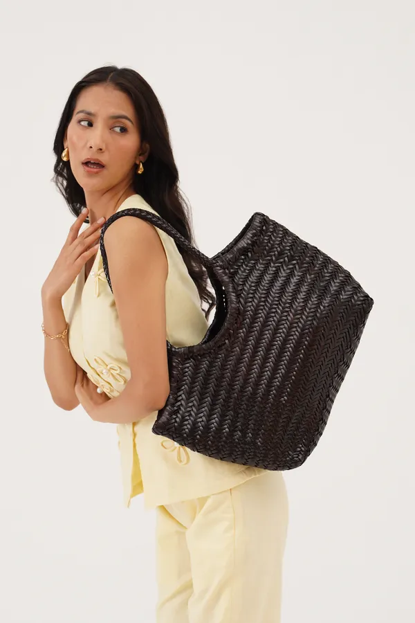 Molton_Brown_Premium_Leather_Tote_Bag_For_Women
