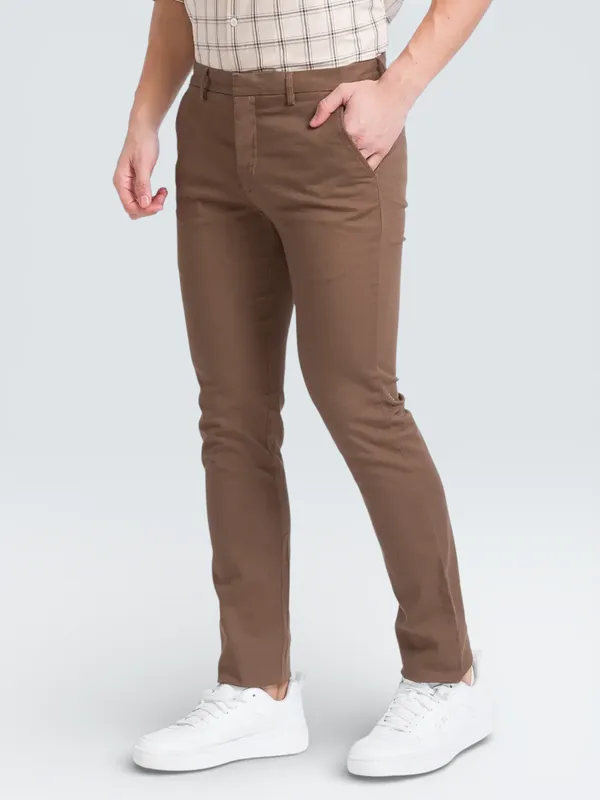 Chiku_Cotton_Mid-Rise_Stretchable_Slim_Fit_Casual_Trousers_|_Chinos_For_Men