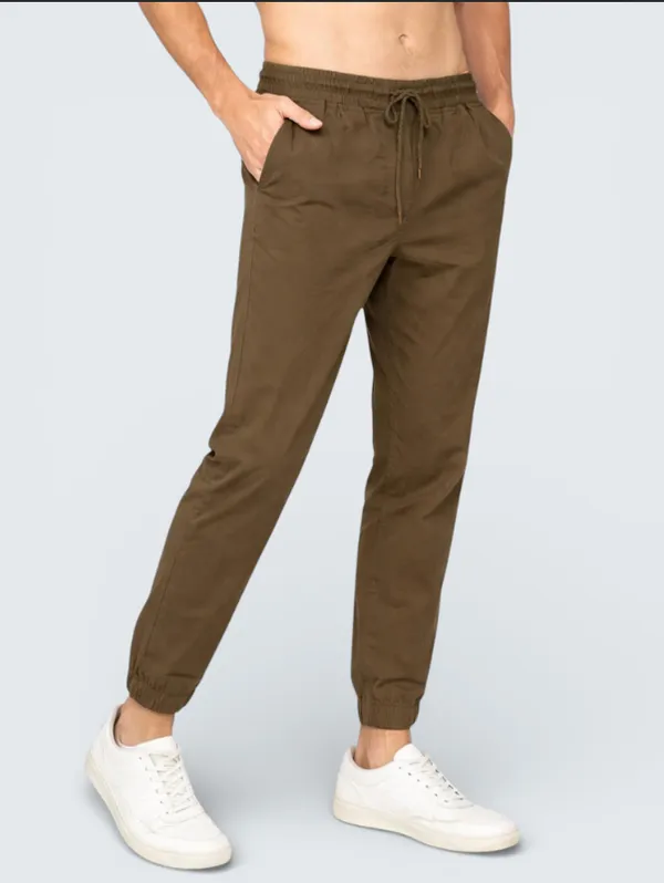 Khaki_Cotton_Blend_Relaxed_Fit_Casual_Jogger_For_Men