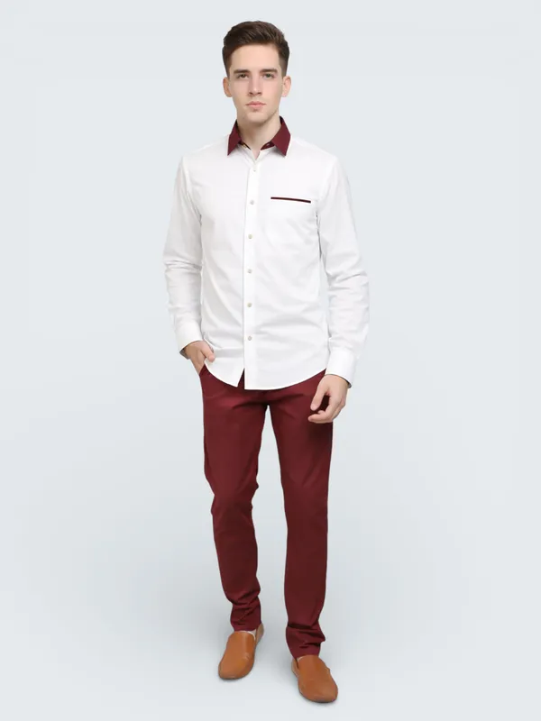 Maroon_Cotton_Mid-Rise_Stretchable_Slim_Fit_Casual_Trousers_|_Chinos_For_Men