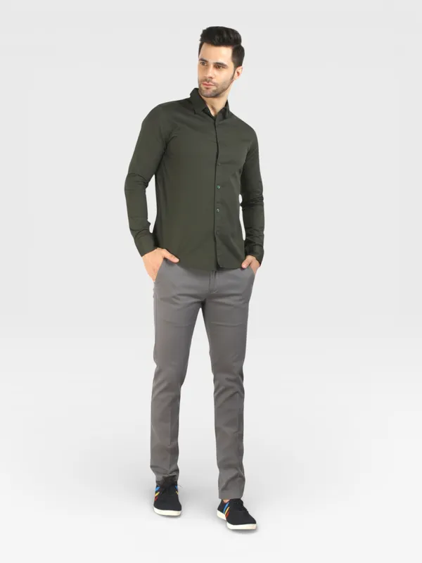 Charcoal_Cotton_Mid-Rise_Stretchable_Slim_Fit_Casual_Trousers_|_Chinos_For_Men