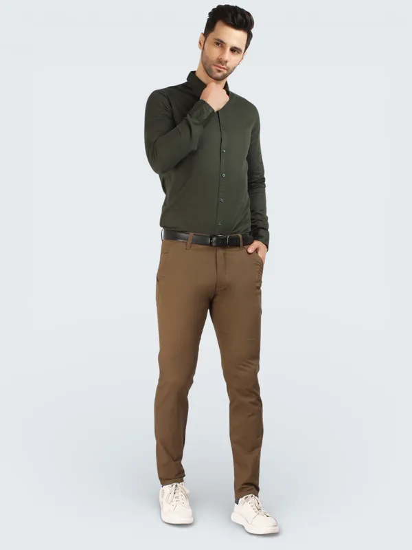 Brown_Cotton_Mid-Rise_Stretchable_Slim_Fit_Casual_Trousers_|_Chinos_For_Men