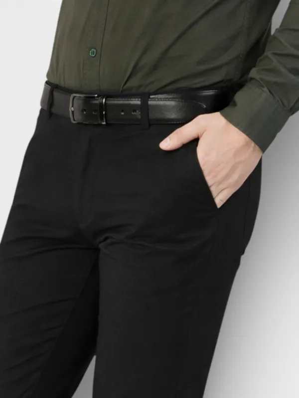 Black_Cotton_Mid-Rise_Stretchable_Slim_Fit_Casual_Trousers_|_Chinos_For_Men