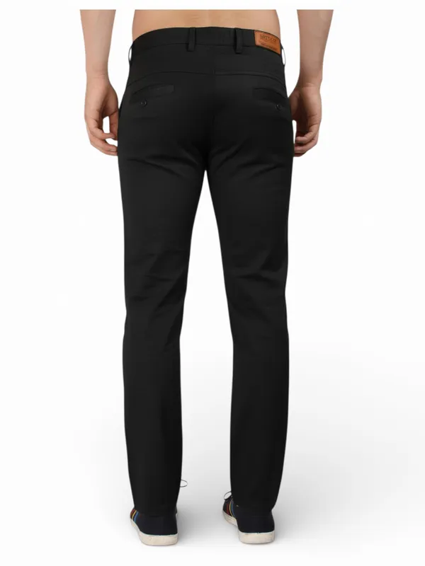 Black_Cotton_Mid-Rise_Stretchable_Slim_Fit_Casual_Trousers_|_Chinos_For_Men