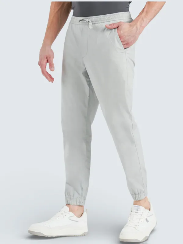 Light_Grey_Cotton_Mid-Rise_Stretchable_Slim_Fit_Casual_Jogger_For_Men
