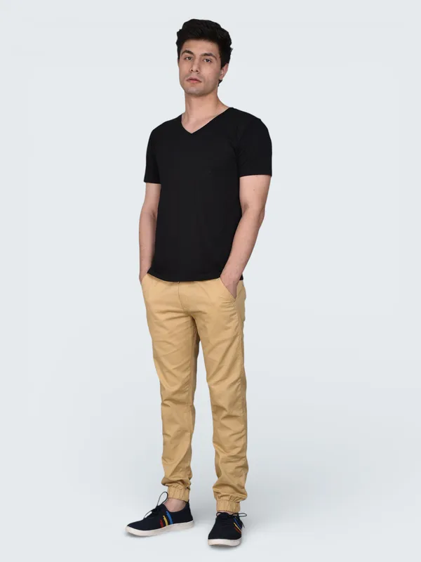Camel_Cotton_Blend_Relaxed_Fit_Casual_Jogger_For_Men