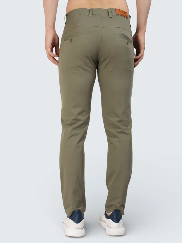 Pale_Green_Cotton_Blend_Relaxed_Fit_Casual_Trouser_For_Men