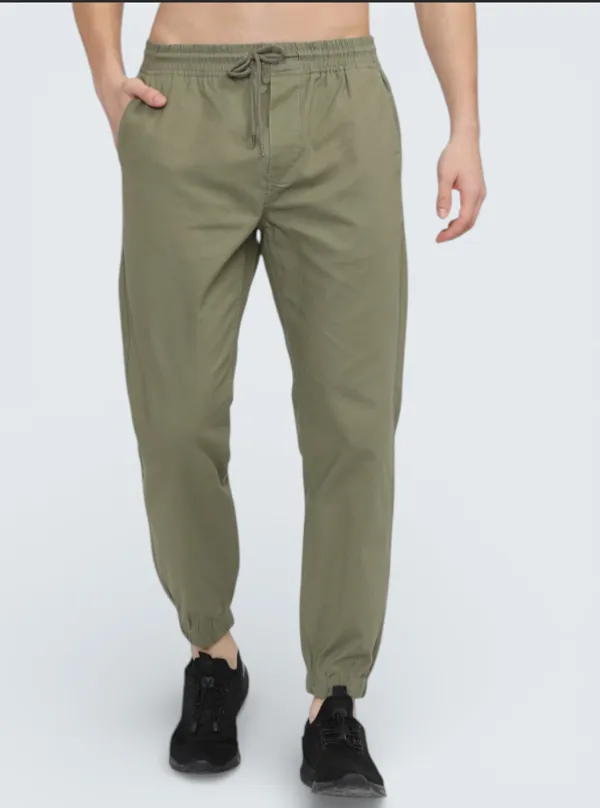 Leaf_Green_Cotton_Blend_Relaxed_Fit_Casual_Jogger_For_Men
