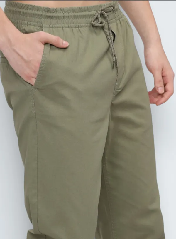 Leaf_Green_Cotton_Blend_Relaxed_Fit_Casual_Jogger_For_Men