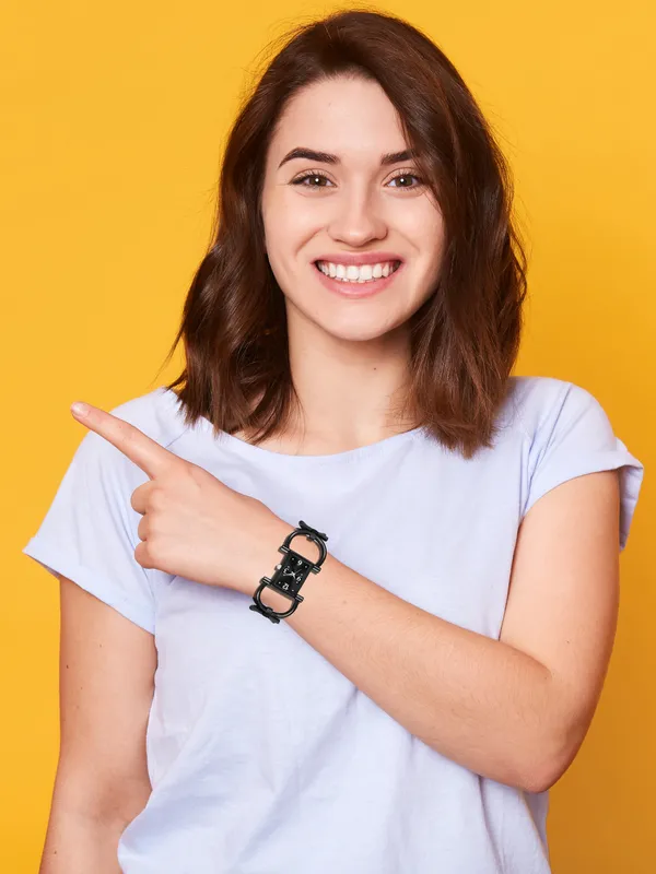 Trending_Square_Braclet_LR292