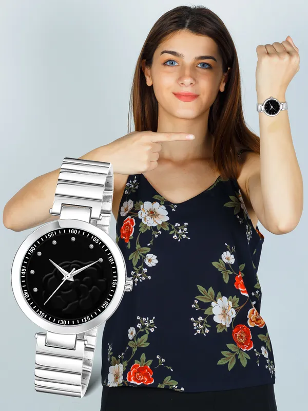 New_Trending_Black-Silver_Round_Braclet_3D_Flower_LR315