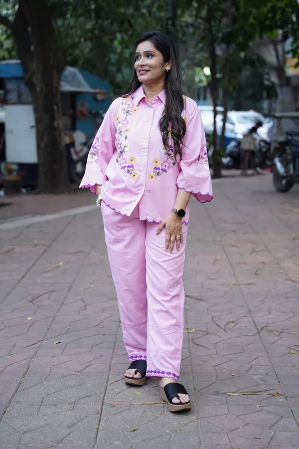 Light_Pink_Premium_Flex_Cotton_Floral_Grace_Co-Ord_Set_For_Women