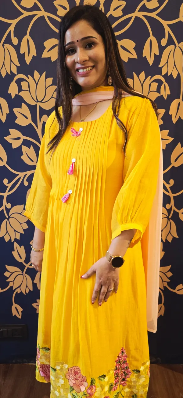 Mango_Yellow_Sunshine_Bloom_Cotton_Kurta_Set_For_Women