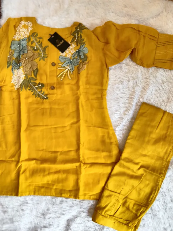 Bright_Yellow_Embroidered_Bloom_Co-Ord_Set_For_Women