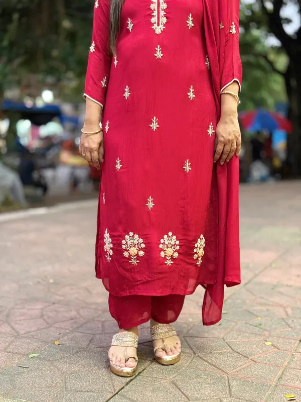 Red_Festive_Feel_Embroidered_Kurta_Set_For_Women