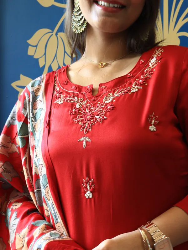 Maroon_Embroider_Silk_Straight_Suit_Set_With_Digital_Print_Dupatta_For_Women