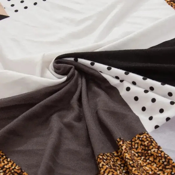 Geometric_Brown_Exclusive_Stretchable_Sofa_Cover_For_Home