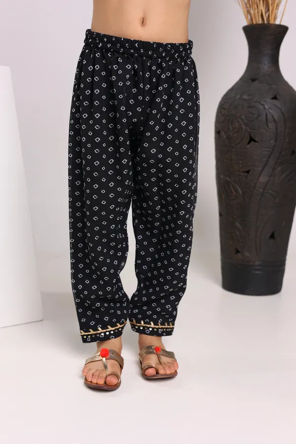Black_Pure_Cotton_Three_Quarter_Sleeves_Printed_Knee_Length_Kurta_Sets_For_Girls