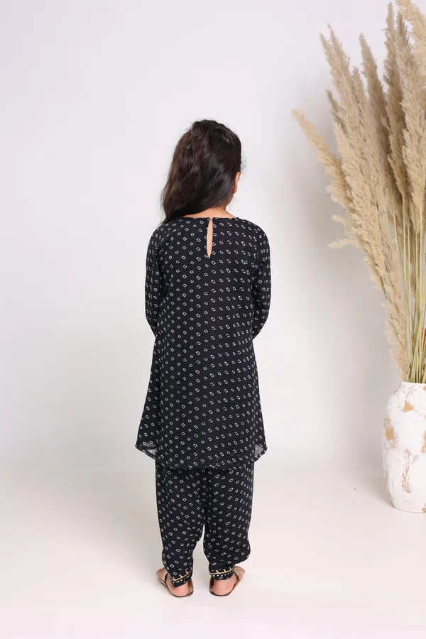 Black_Pure_Cotton_Three_Quarter_Sleeves_Printed_Knee_Length_Kurta_Sets_For_Girls