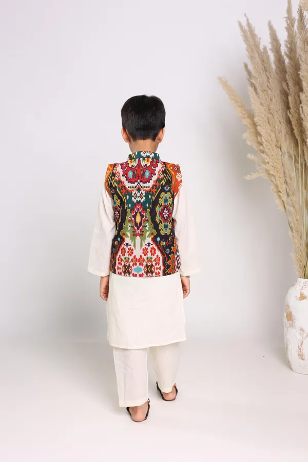 Cream_Pure_Cotton_Long_Sleeves_Solid_Knee_Length_Kurta_Sets_For_Boys