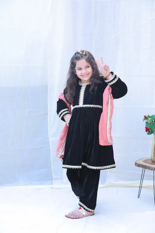 Black_Round_Neck_Pearl_Work_Velvet_Kurta_With_Trousers_And_Dupattaforgirls