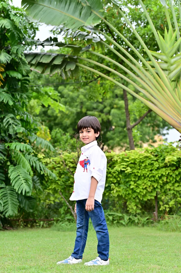 White_Superman_Shirt_For_Boys