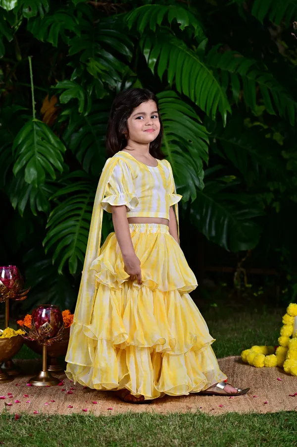 Lemon_Yellow_Tie_And_Die_Printed_Chiffon_Lehenga_Choli_For_Girls