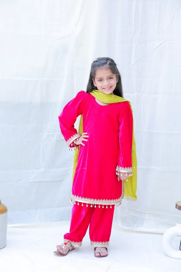 Fuchsia_Round_Neck_Gotta_Patti_Velvet_Kurta_With_Palazzos_And_Dupattaforgirls