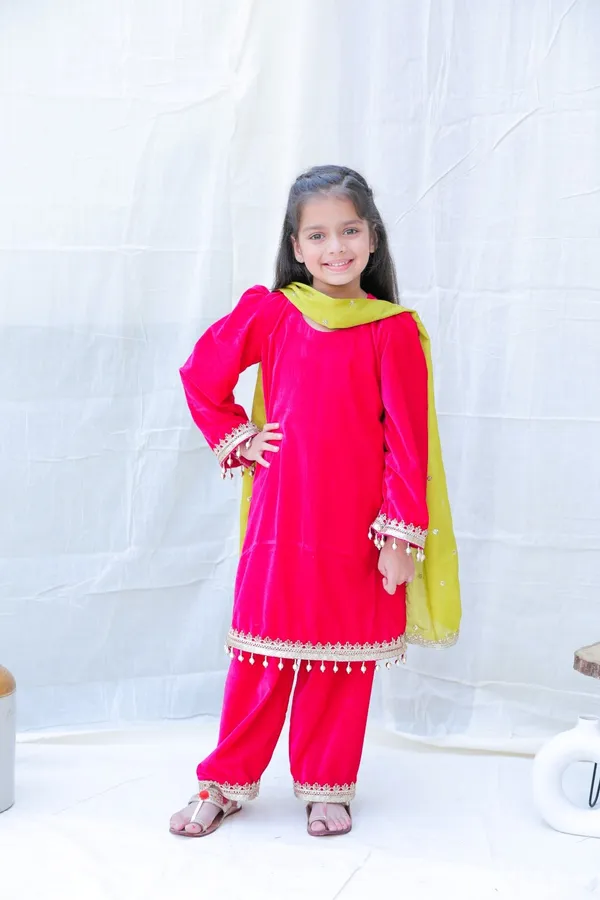 Fuchsia_Round_Neck_Gotta_Patti_Velvet_Kurta_With_Palazzos_And_Dupattaforgirls