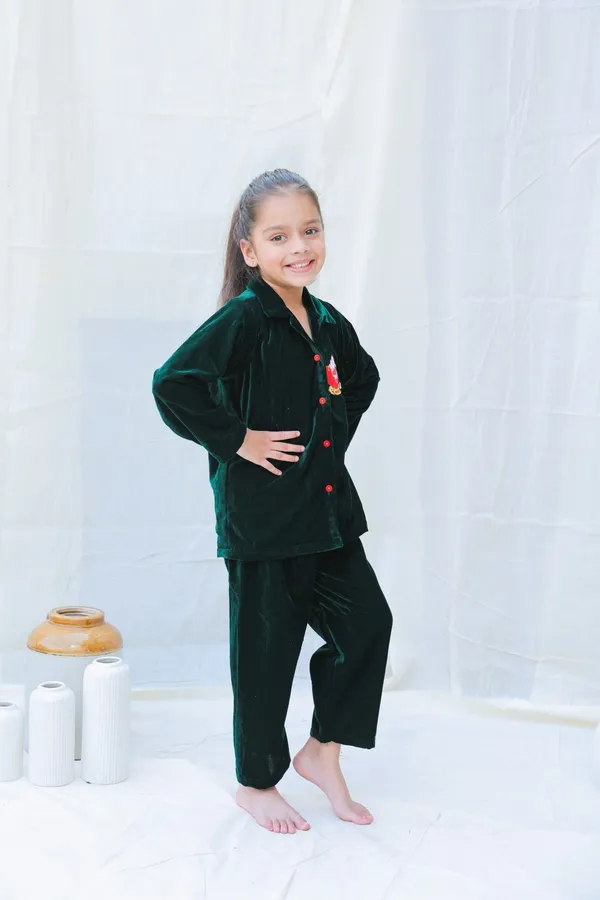 Green_Velvet_Winter_Co_Ord_Set_For_Girls