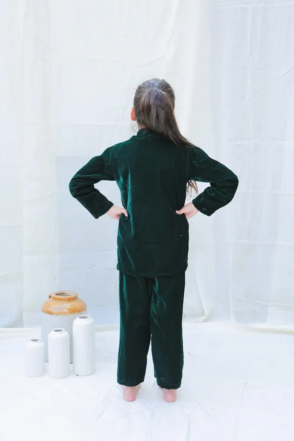 Green_Velvet_Winter_Co_Ord_Set_For_Girls