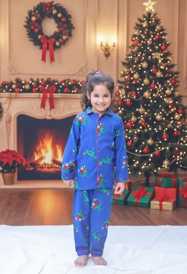 Blue_Cotton_Blend_Collard_Long_Sleeves_Winter_Night_Suits_For_Girls
