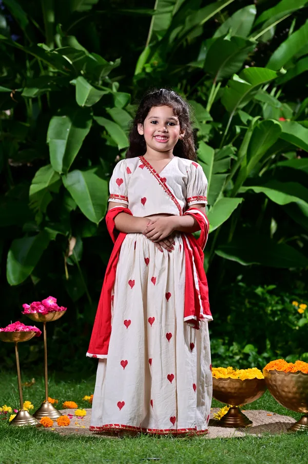 Off_White_Heart_Embroidered_Lehenga_Choli_For_Girls