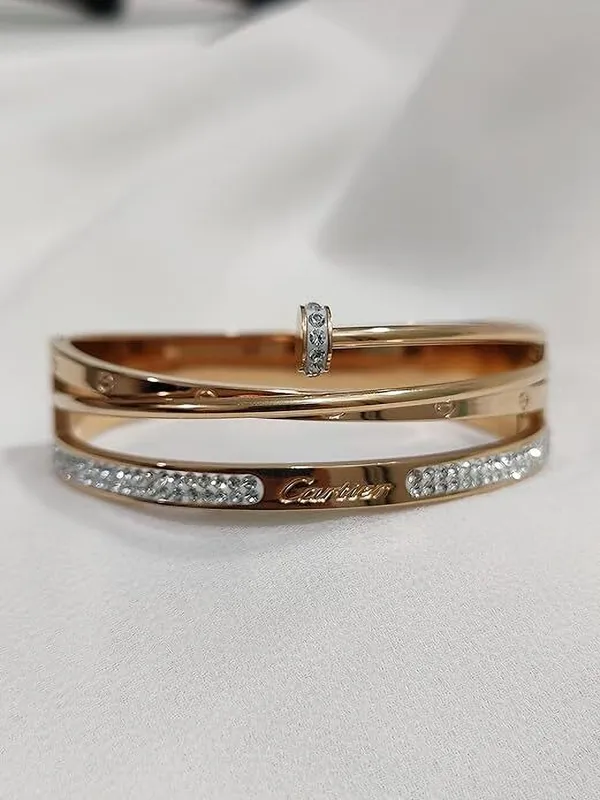 Gold_Stainless_Steel_Bracelet_For_Women