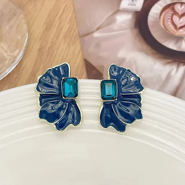 Blue_Enamel_Stud_Earring_For_Women