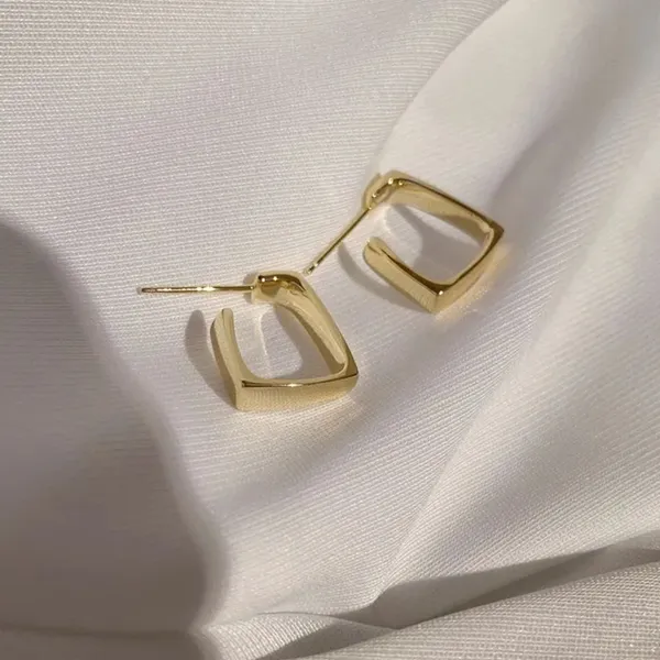 Gold_Stainless_Steel_Earring_Set_For_Women