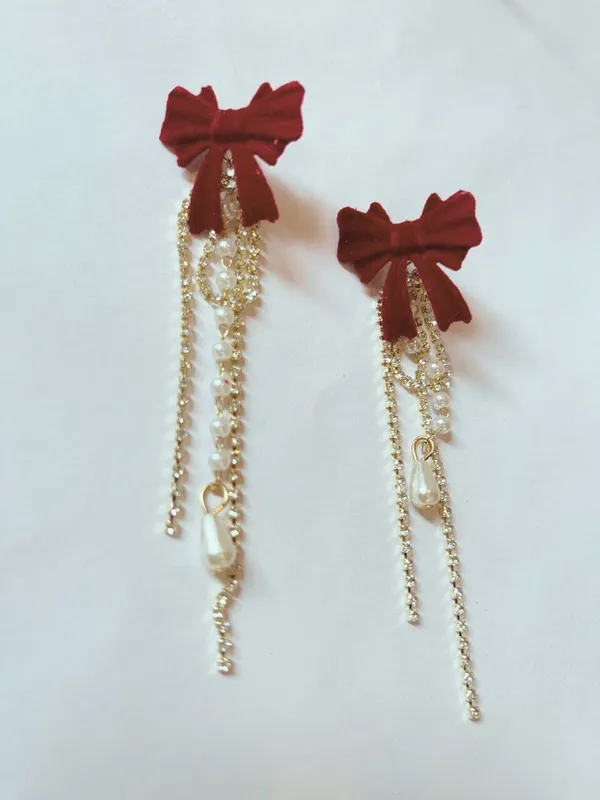 Maroon_Alloy_Earring_Set_For_Women