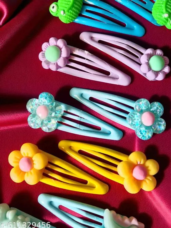 Multicolour_Silicon_And_Plastic_Hair_Clips_For_Women_(Pack_Of_6)