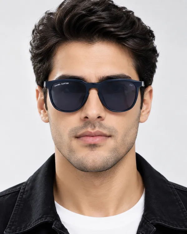 Daniel_Karter__Active_UV400_Full_Black__/Black_Polarised_Sunglass/__Unisex