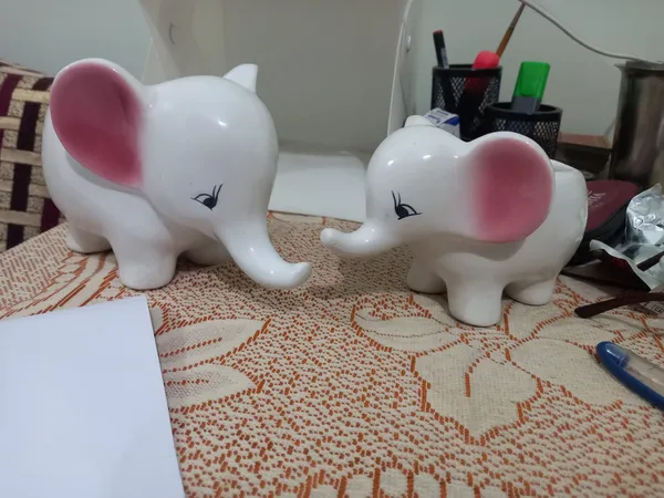 set_of_2_Elephant_planter_(white_colour)