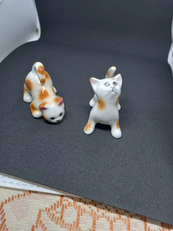 Pack_Of_2_-_Ceramic_Miniature_-_Cats
