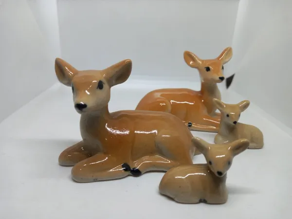 Pack_Of_6_-_Ceramic_Miniature_-_The_Dear_Family