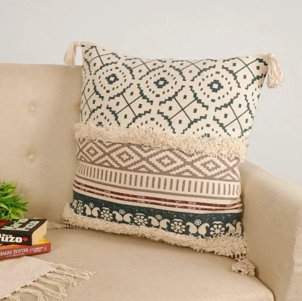 (Pack_Of_2)_Cream_&_Black_Premium_Boho_Design_Decorative_Throw_Pillow_Cover_With_Tassels_And_Fringe_For_Sofa_&_Bedroom