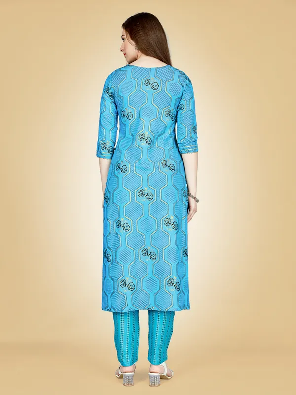 Light_Blue_Ethnic_Print_Kurta_Set_With_Pants_For_Women