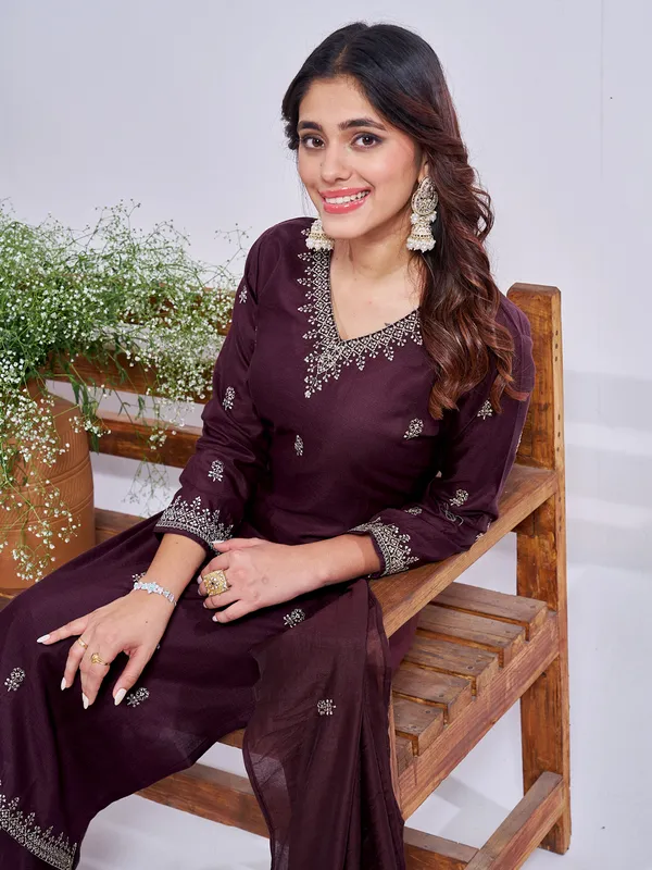 Coffee_Brown_Embroidered_Kurta_Set_With_Pants_And_Matching_Dupatta_For_Women