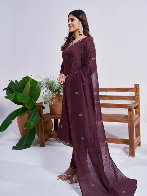 Coffee_Brown_Embroidered_Kurta_Set_With_Pants_And_Matching_Dupatta_For_Women