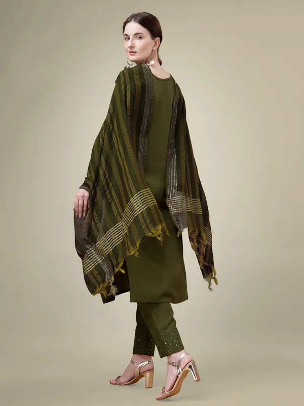 Olive_Green_Embroidered_Kurta_Set_With_Pants_And_Printed_Dupatta_For_Women