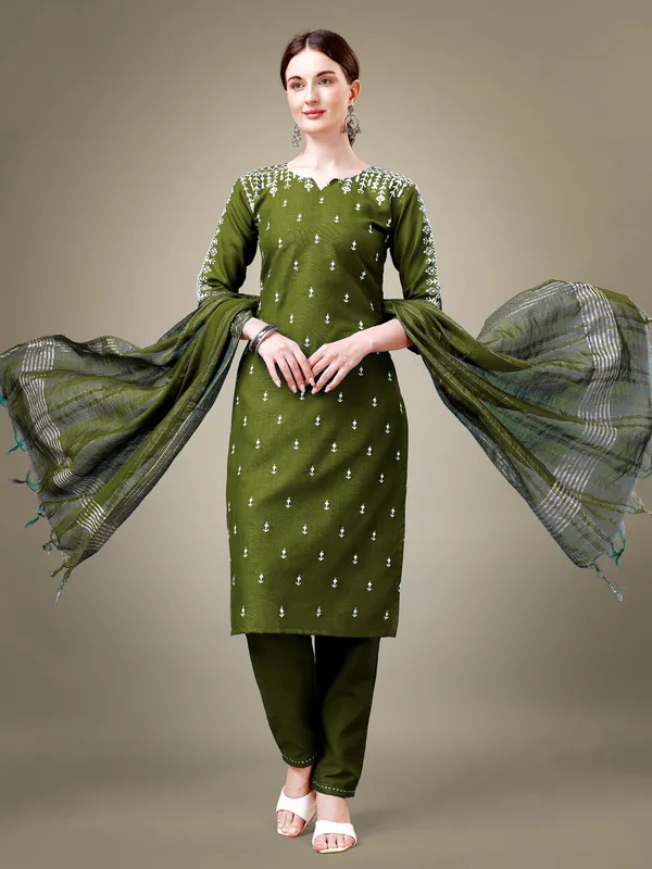 Olive_Green_Printed_Kurta_Set_With_Pants_And_Striped_Dupatta_For_Women