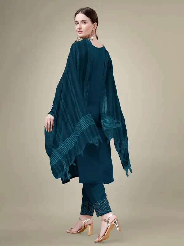 Morpich_Embroidered_Kurta_Set_With_Pants_And_Printed_Dupatta_For_Women